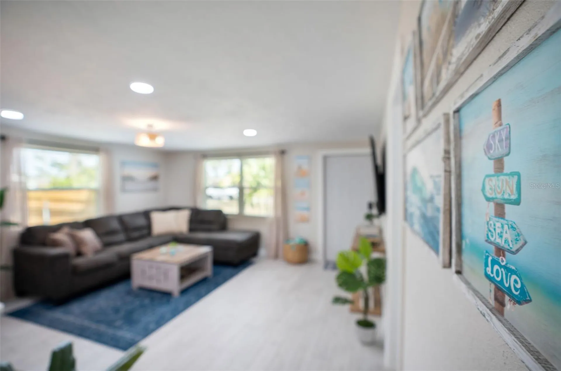 1004 67th Avenue W Bradenton FL 34207