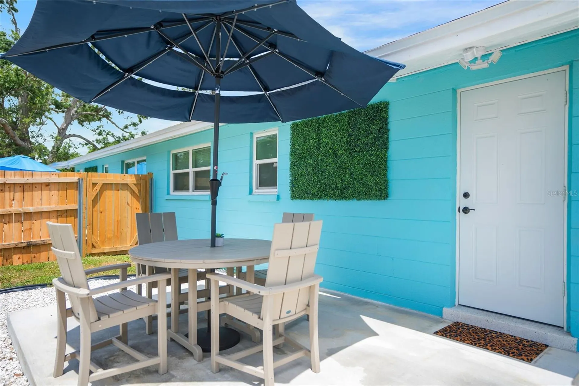 1004 67th Avenue W Bradenton FL 34207