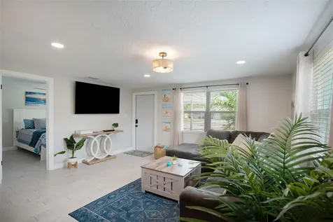 1004 67th Avenue W Bradenton FL 34207