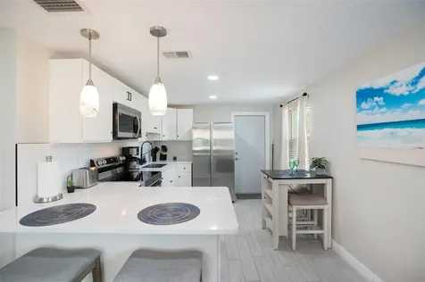 1004 67th Avenue W Bradenton FL 34207