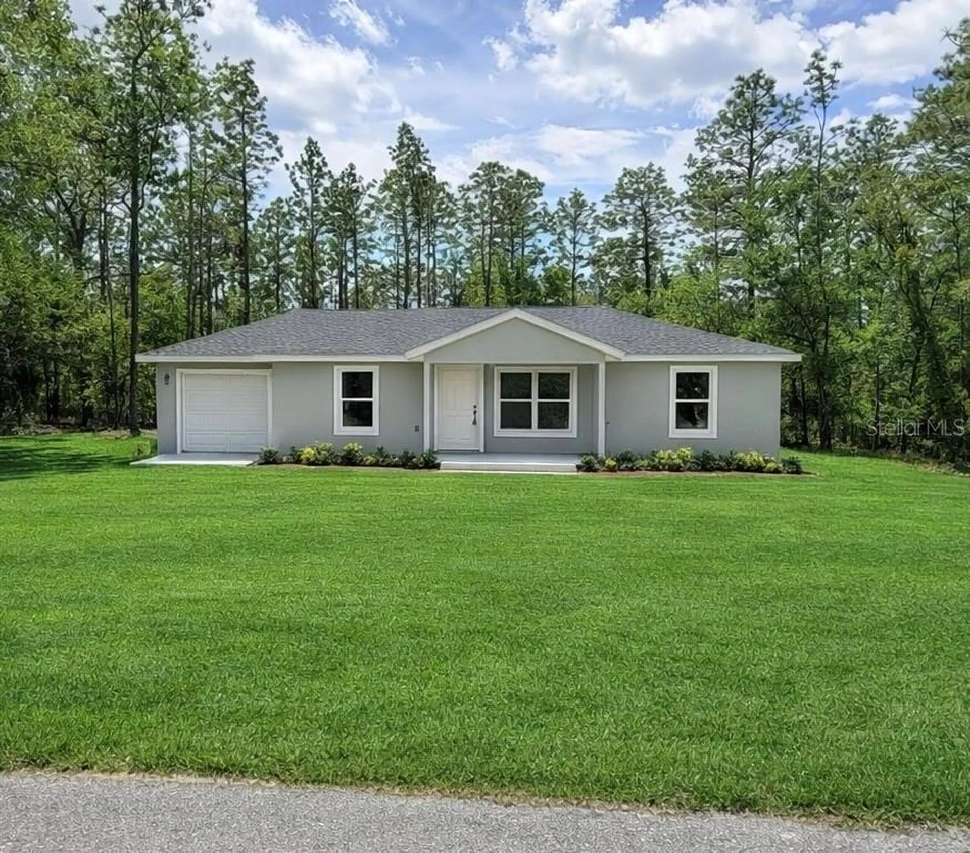24352 NW Hemlock Avenue Dunnellon FL 34431