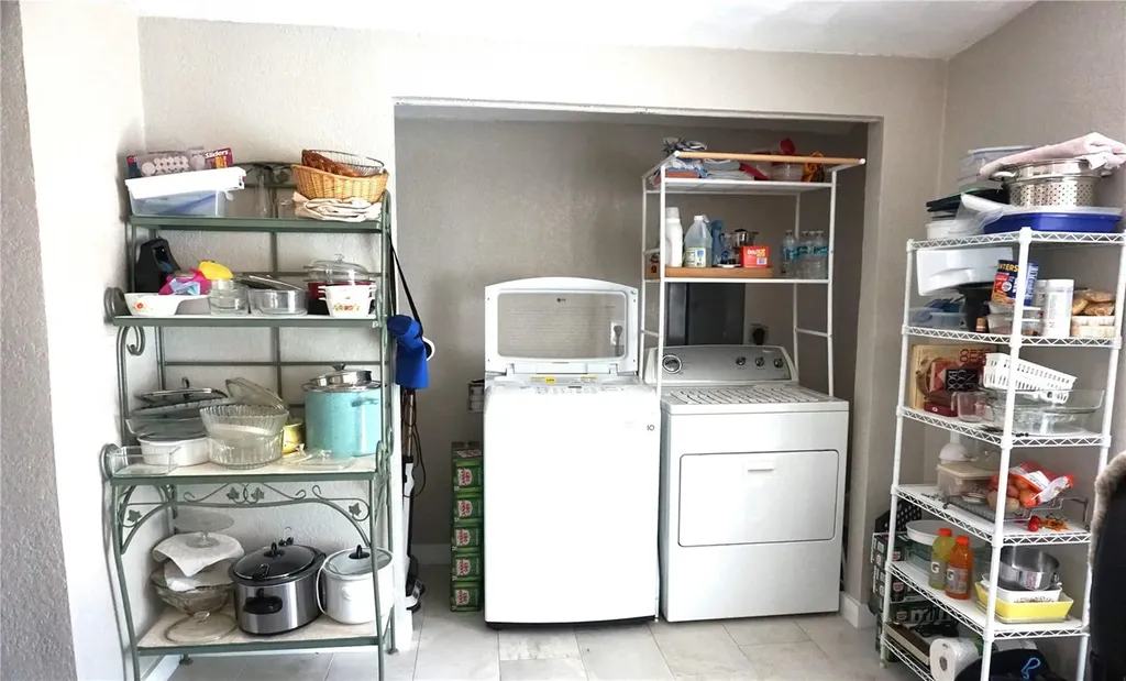 225 83rd Avenue NE St Petersburg FL 33702