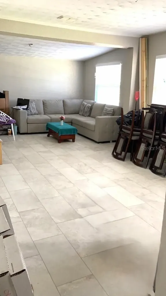 225 83rd Avenue NE St Petersburg FL 33702
