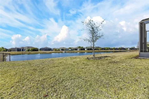 6204 Mooring Line Circle Apollo Beach FL 33572