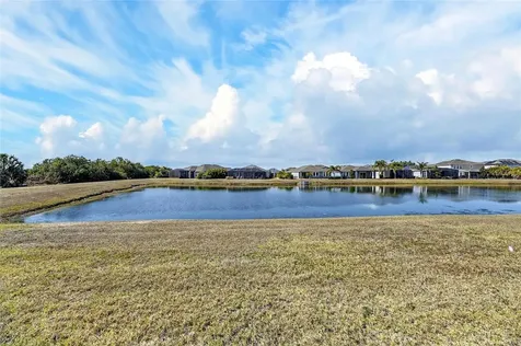 6204 Mooring Line Circle Apollo Beach FL 33572