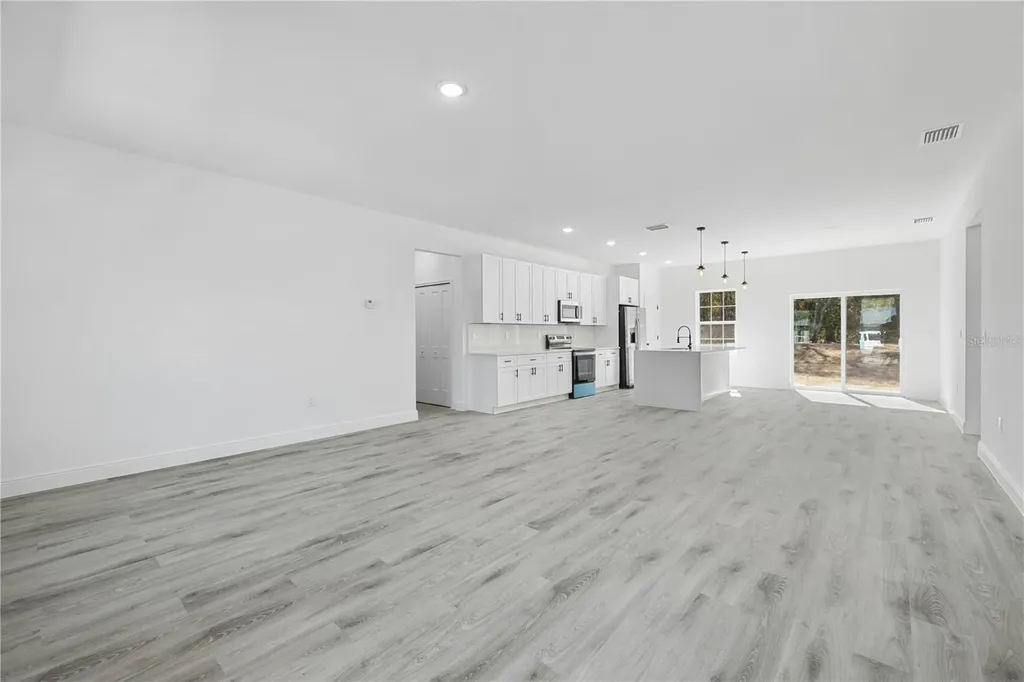 3148 W Edison Place Citrus Springs FL 34433