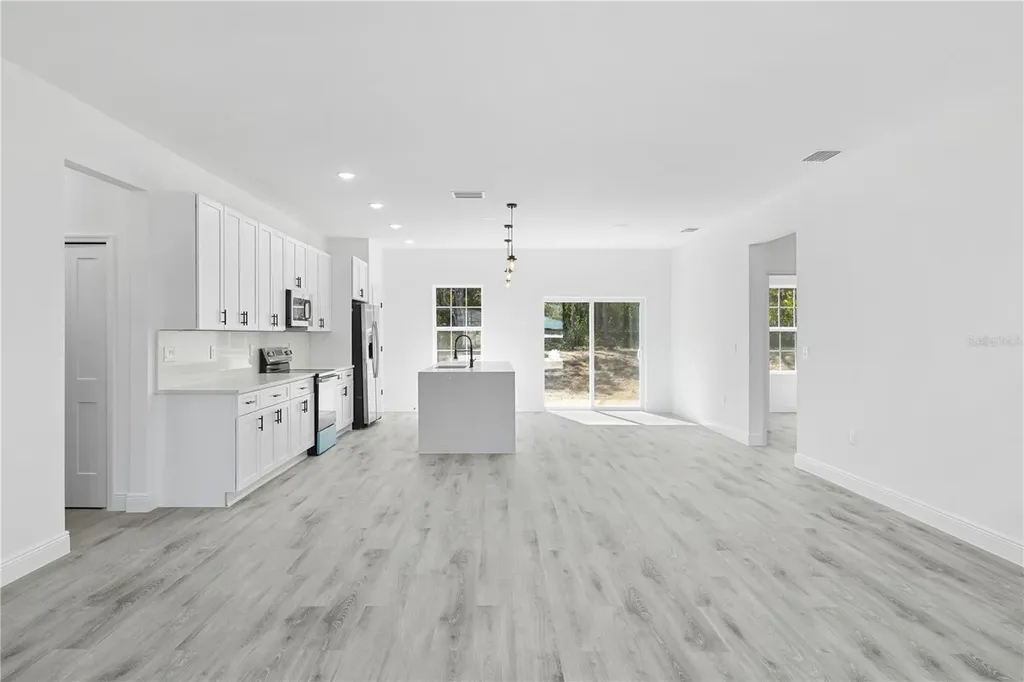 3148 W Edison Place Citrus Springs FL 34433