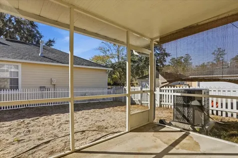 3742 NW 26th Terrace Gainesville FL 32605