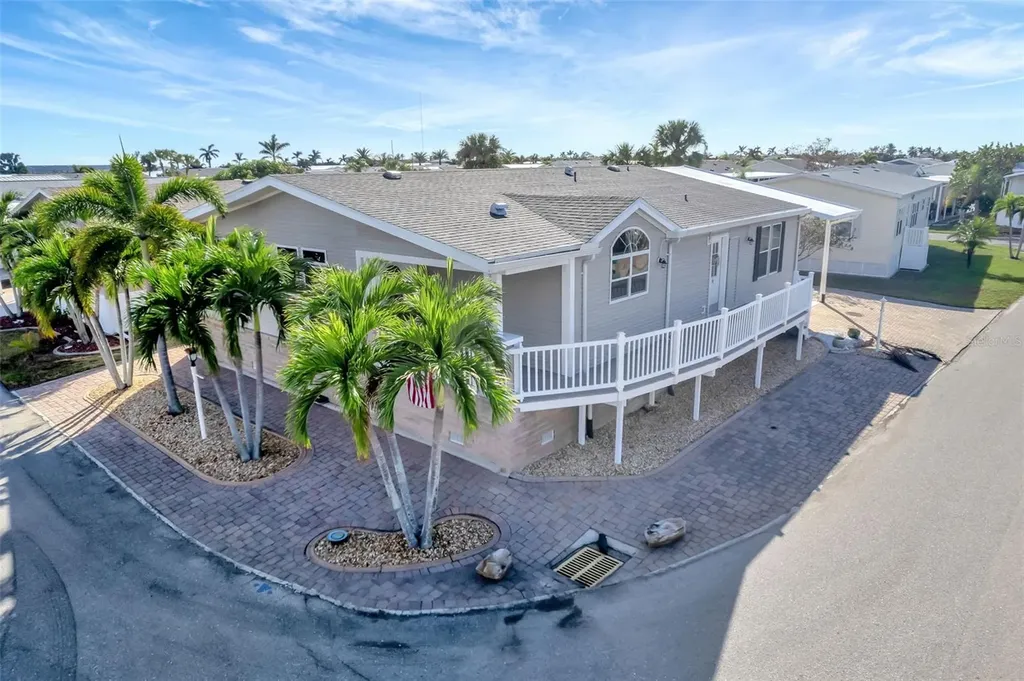16 Copenhagen Avenue Punta Gorda FL 33950