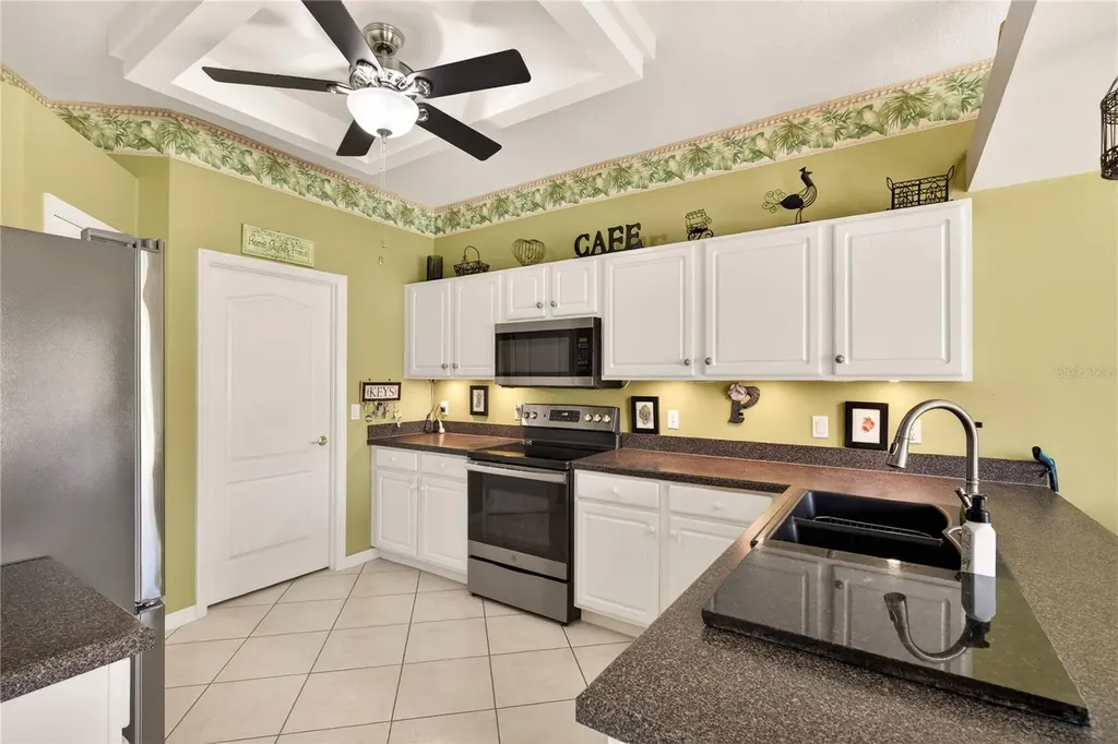 2219 Caxton Clermont FL 34711