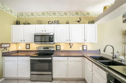 2219 Caxton Clermont FL 34711
