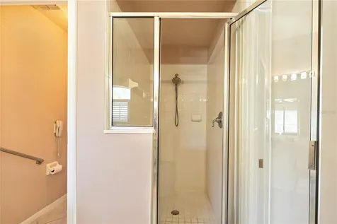 2219 Caxton Clermont FL 34711