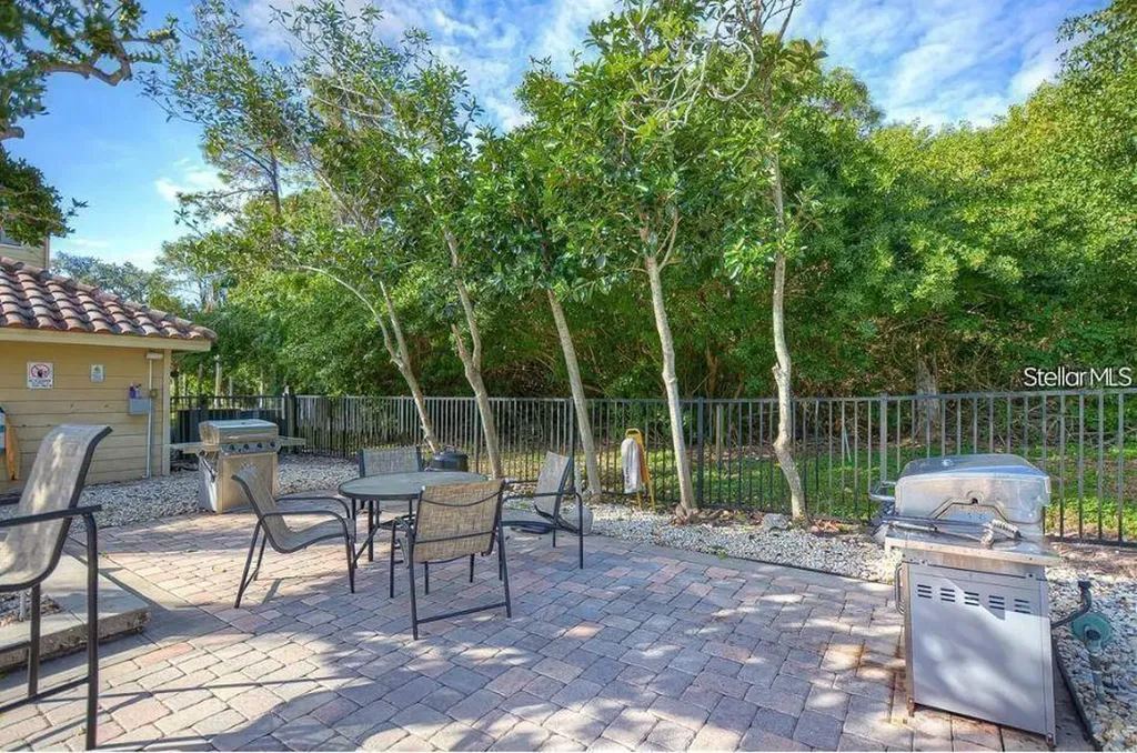 11901 4th Street N St Petersburg FL 33716