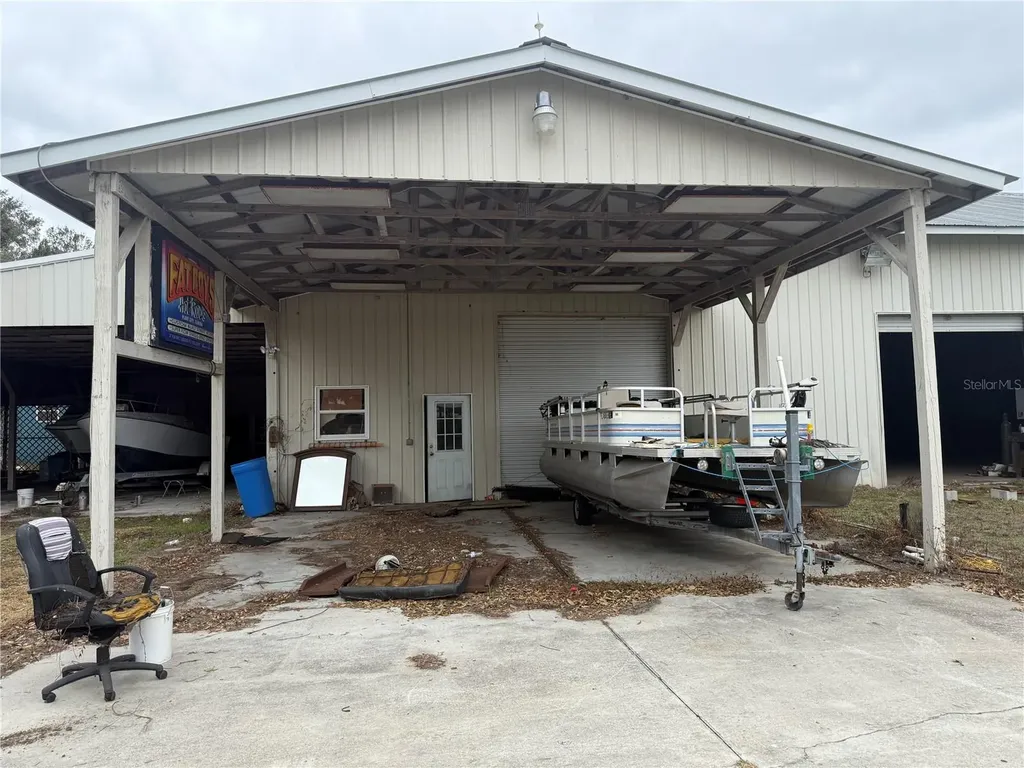 3970 E Knights Griffin Road Plant City FL 33565