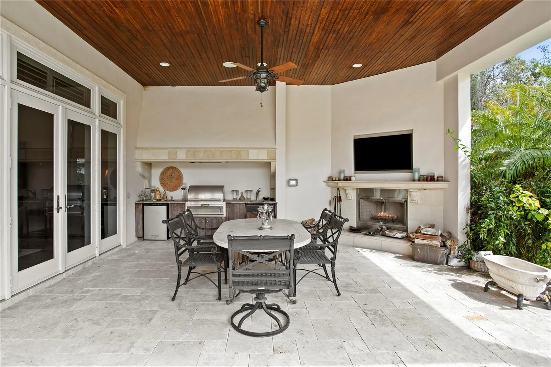 16911 Comunidad De Avila Lutz FL 33548