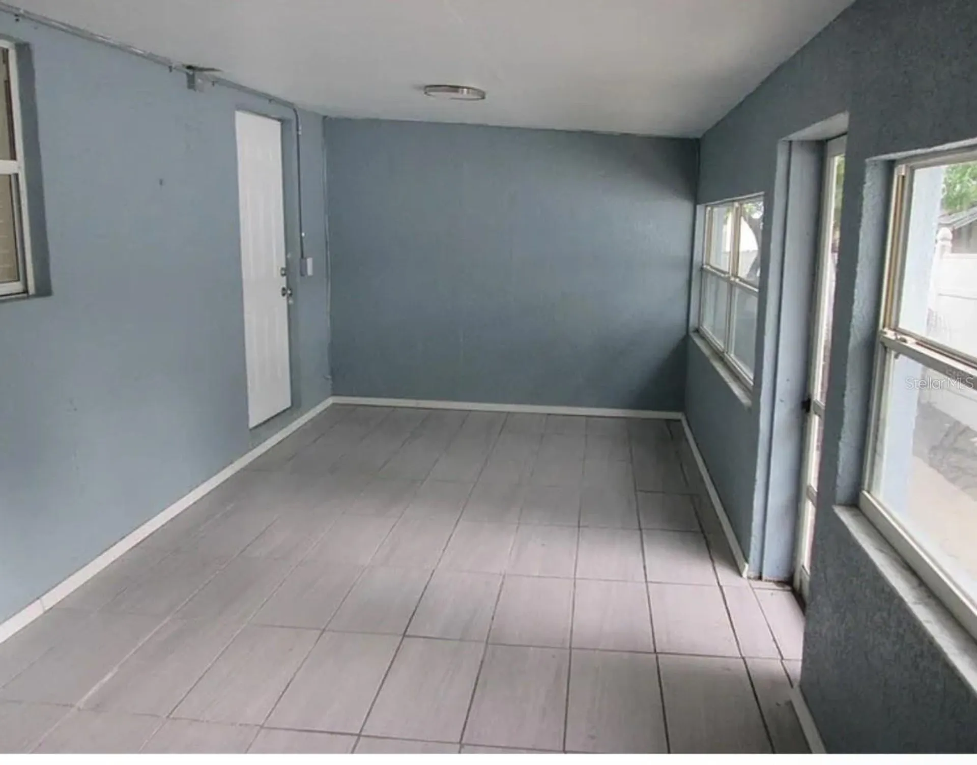 5901 28th Street N St Petersburg FL 33714