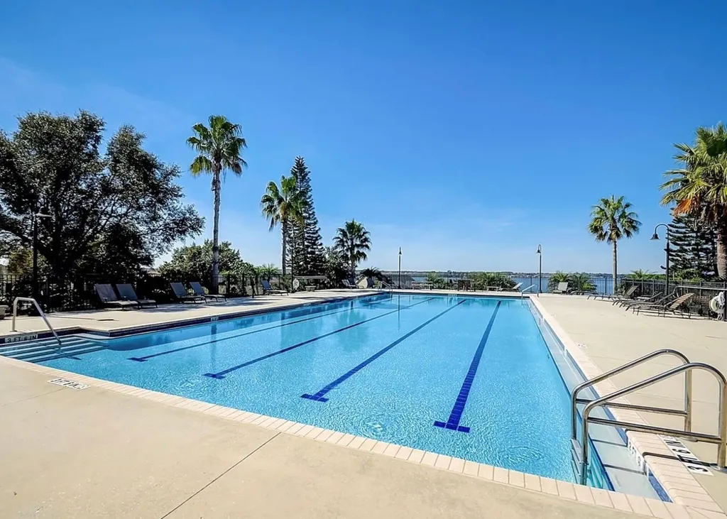 707 Waterfern Trail Drive Auburndale FL 33823