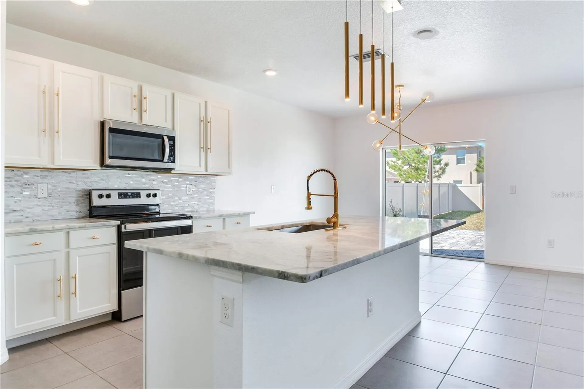 2412 Knight Island Drive Brandon FL 33511