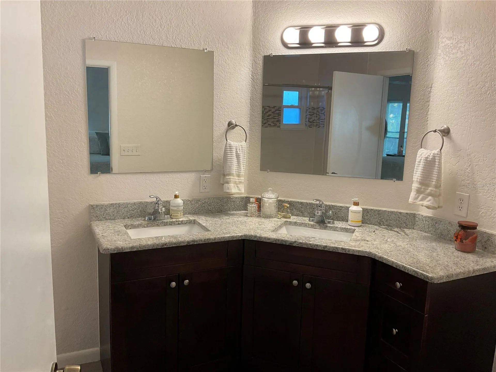4403 Willowrun Lane Tampa FL 33624