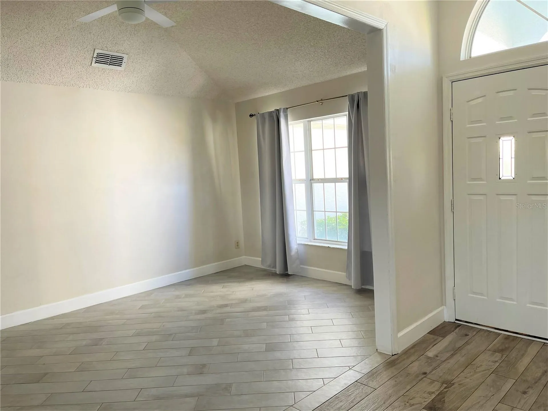 3913 Kiawa Drive Orlando FL 32837