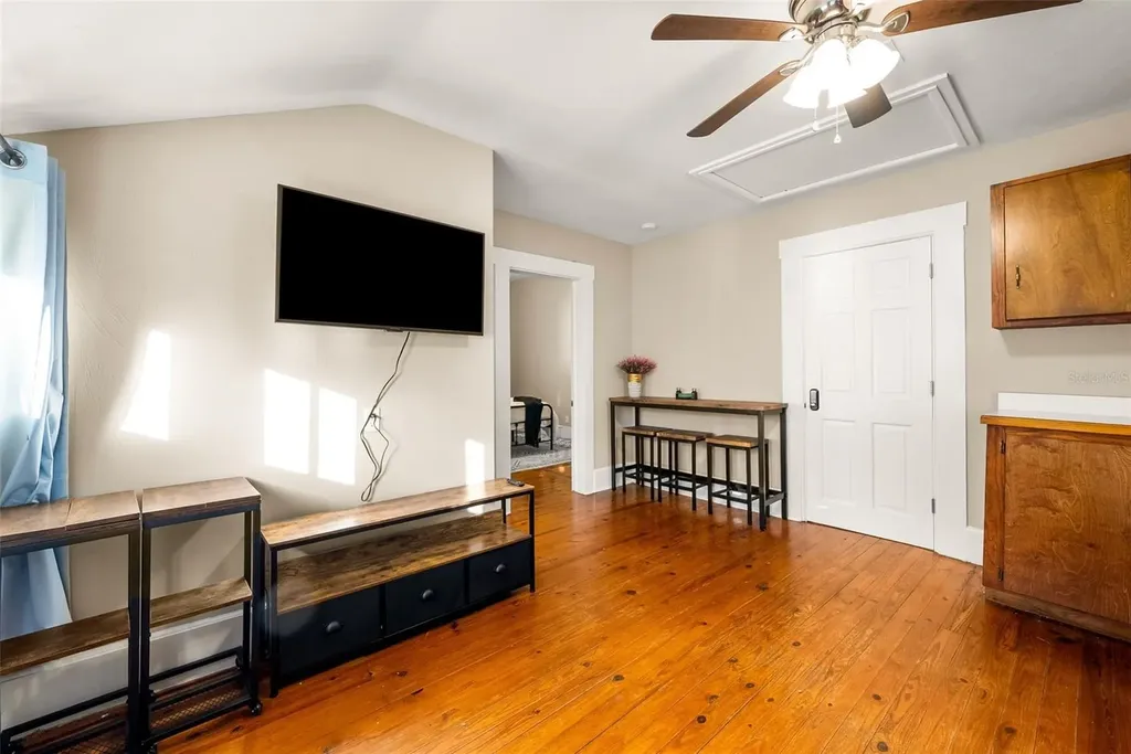 18376 High Springs Main Stret High Springs FL 32643