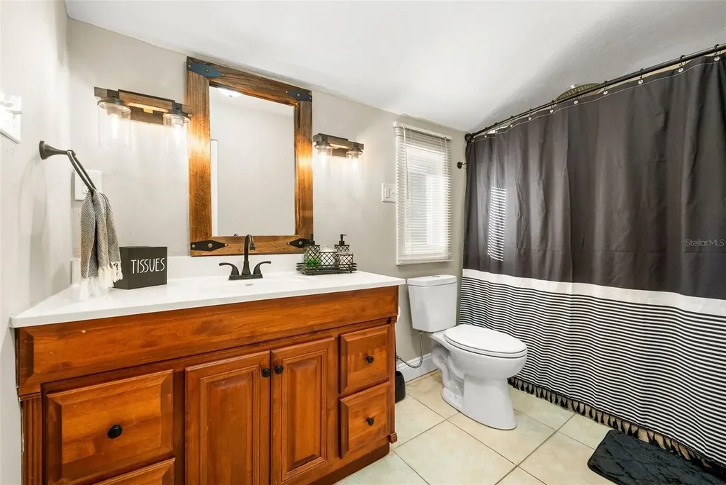 18376 High Springs Main Stret High Springs FL 32643