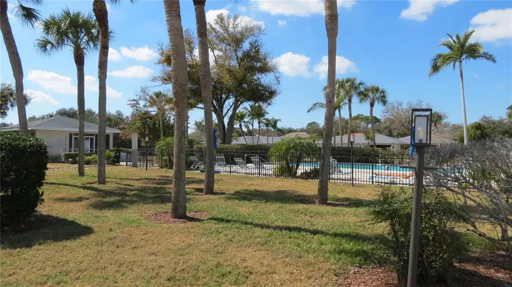 7193 W Country Club Drive N Sarasota FL 34243