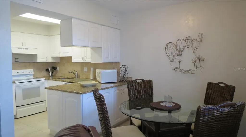 7193 W Country Club Drive N Sarasota FL 34243