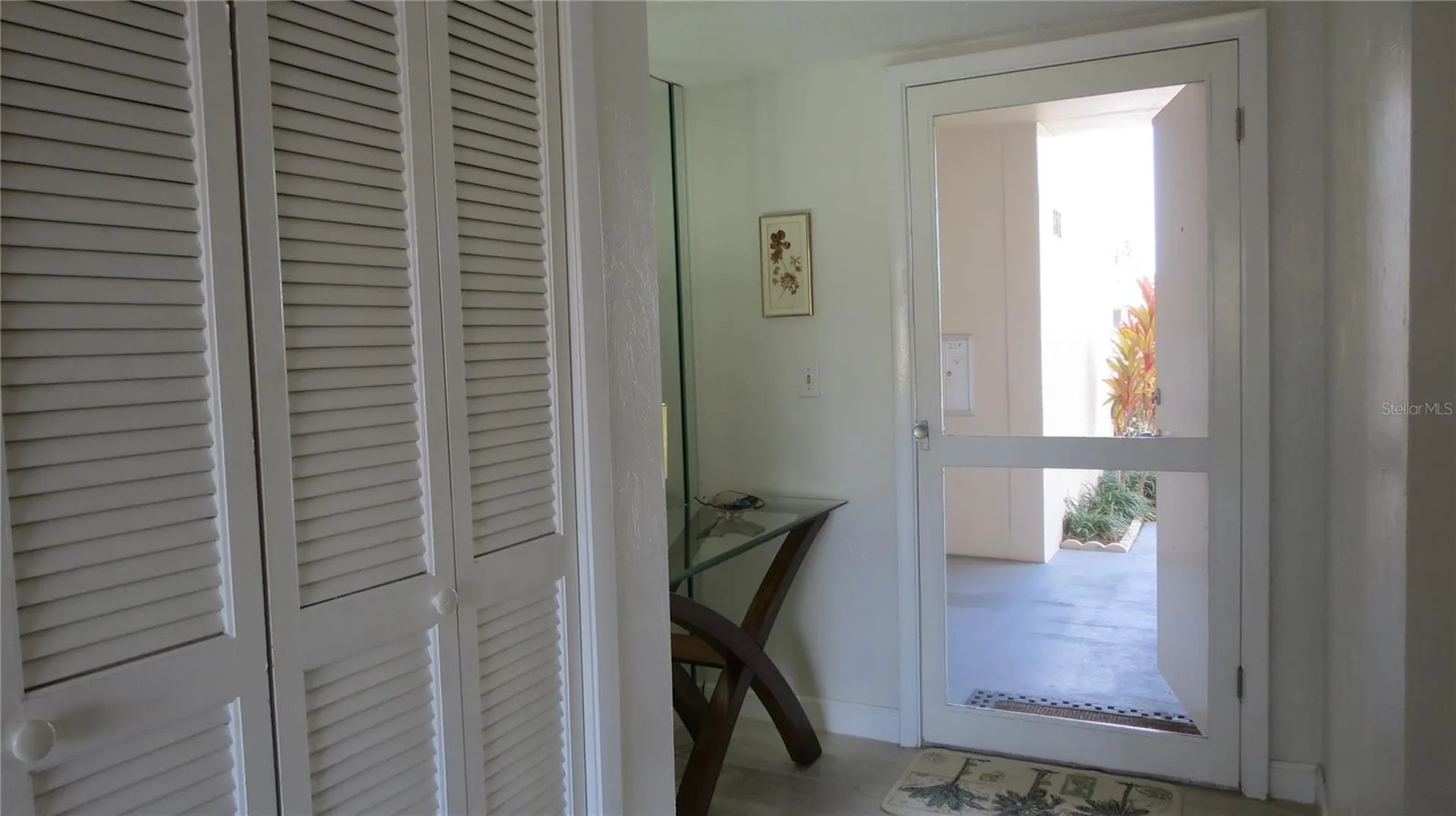 7193 W Country Club Drive N Sarasota FL 34243