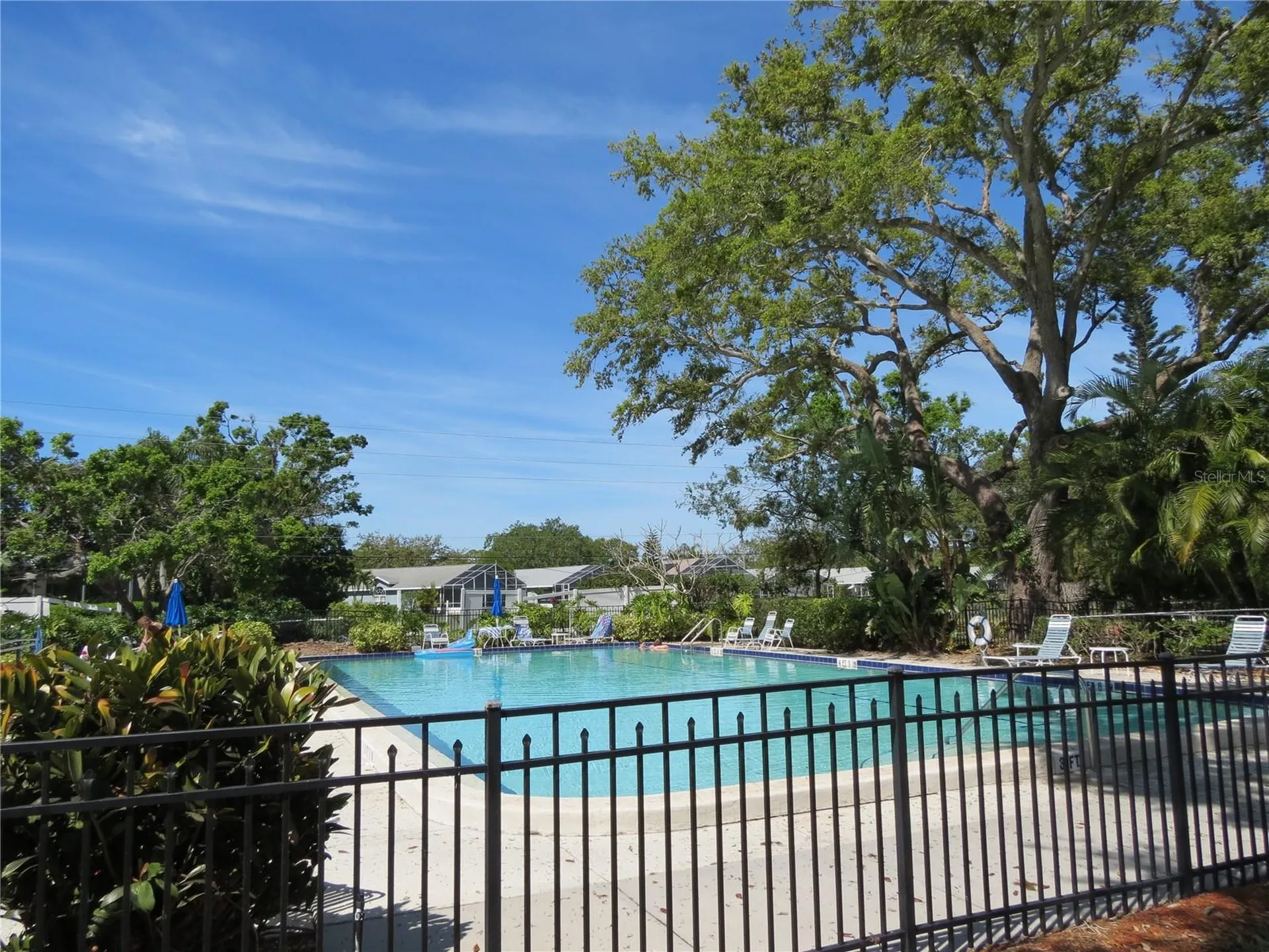 7193 W Country Club Drive N Sarasota FL 34243