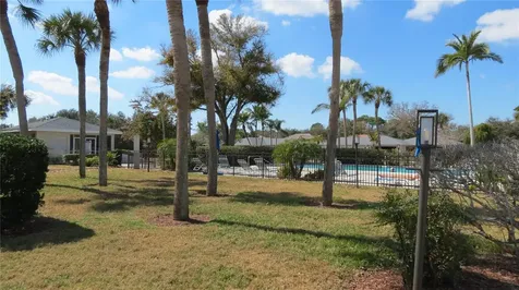 7193 W Country Club Drive N Sarasota FL 34243