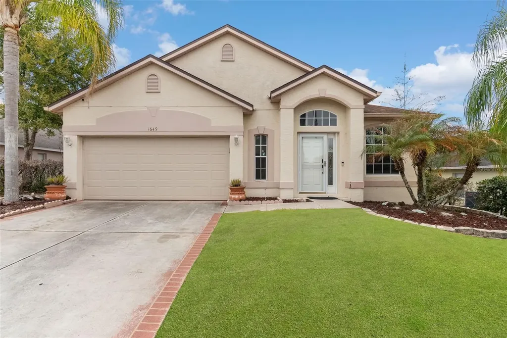 1649 Golfside Village Court Apopka FL 32712