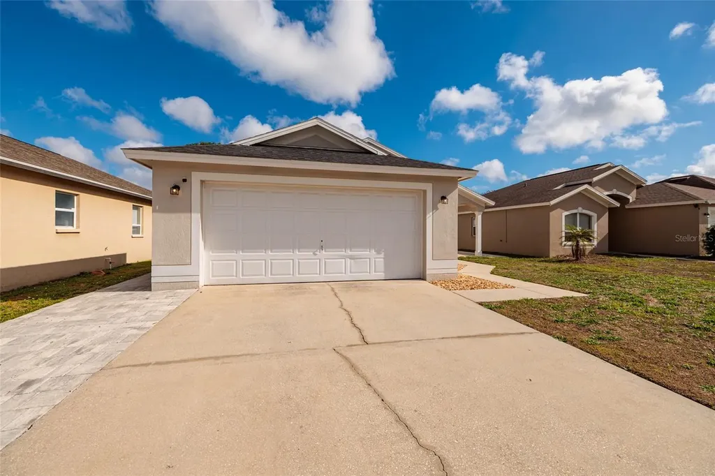 1712 Erin Brooke Drive Valrico FL 33594