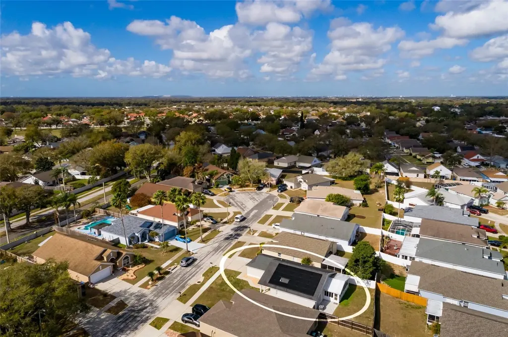 1712 Erin Brooke Drive Valrico FL 33594
