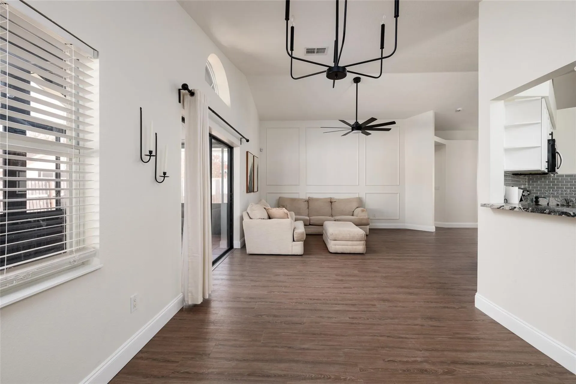 1712 Erin Brooke Drive Valrico FL 33594