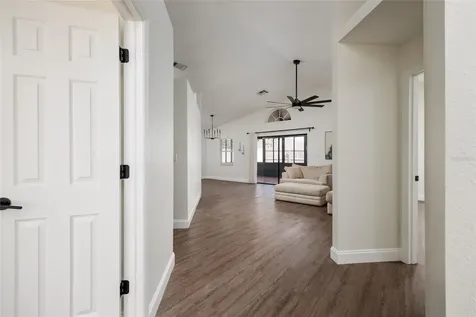 1712 Erin Brooke Drive Valrico FL 33594