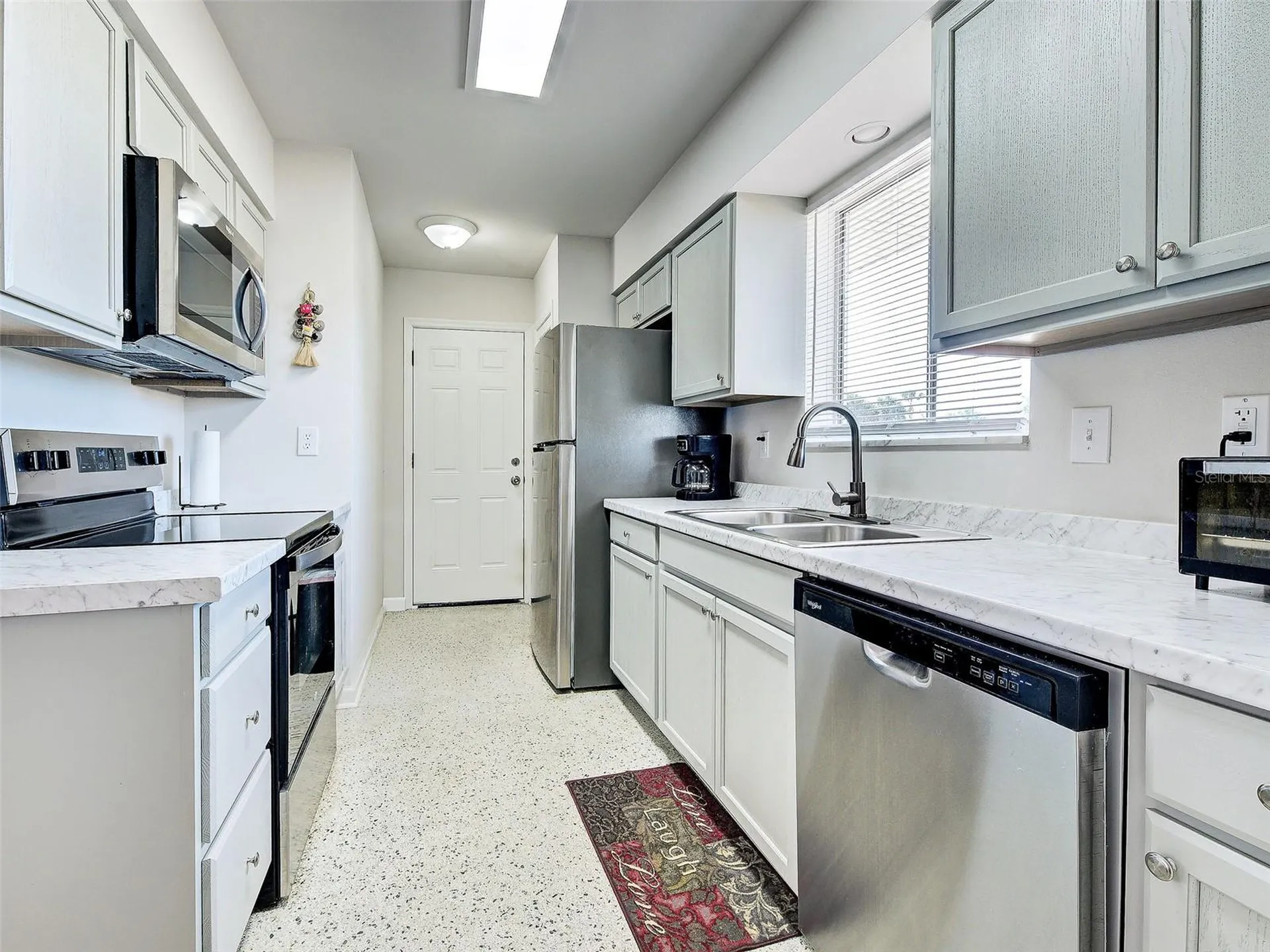 6394 Freemont Street North Port FL 34287