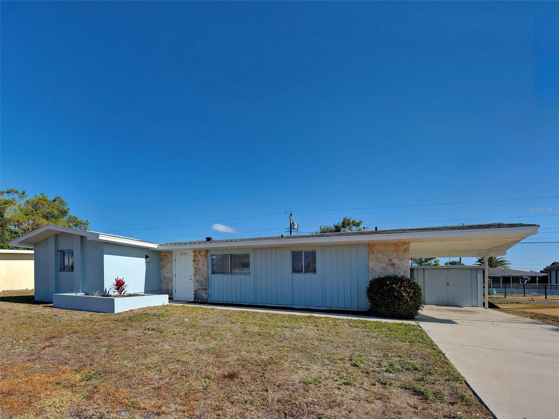 6394 Freemont Street North Port FL 34287