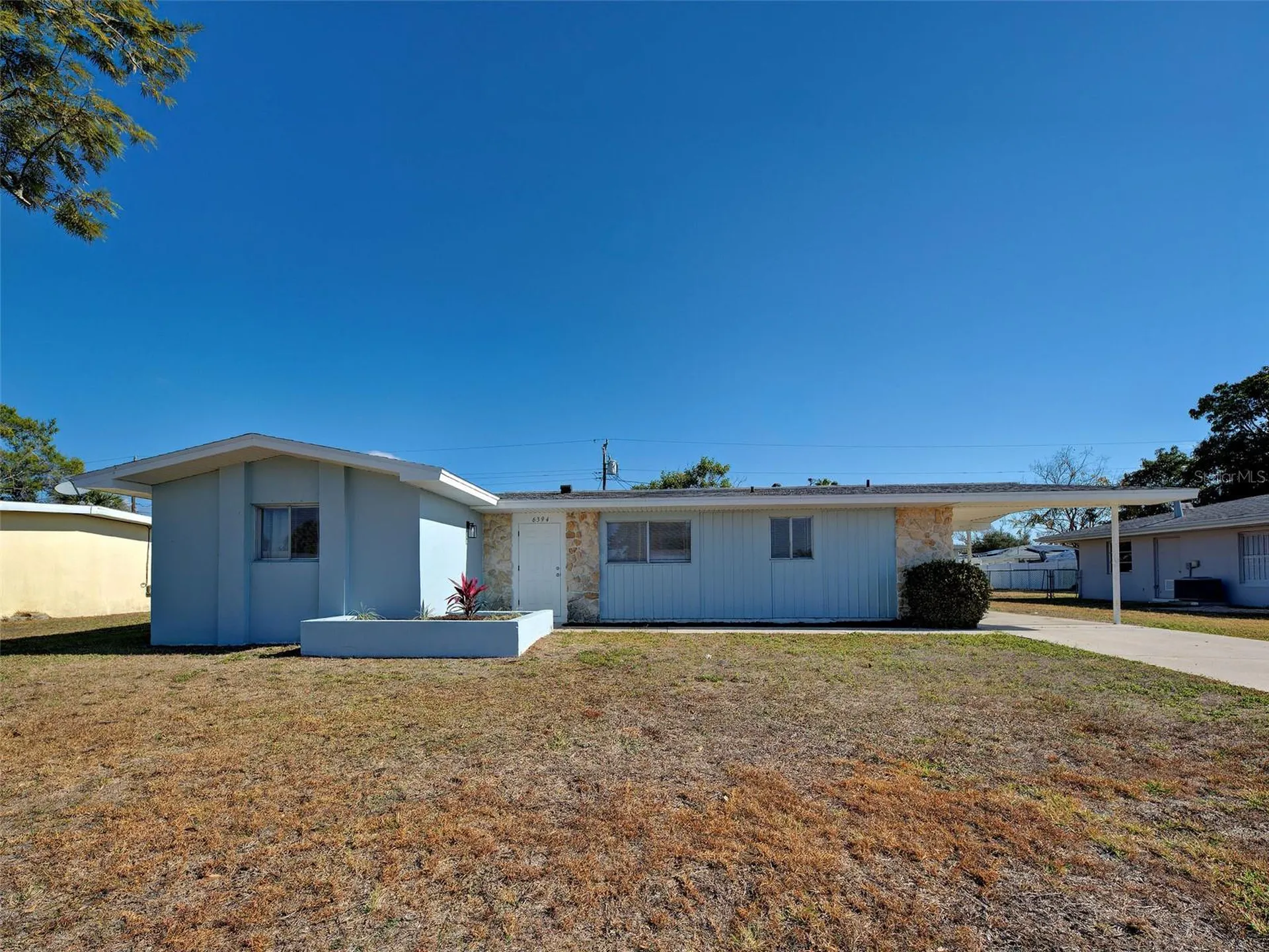 6394 Freemont Street North Port FL 34287