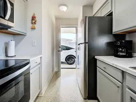 6394 Freemont Street North Port FL 34287