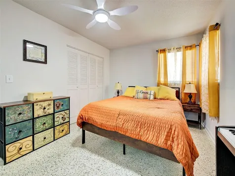 6394 Freemont Street North Port FL 34287