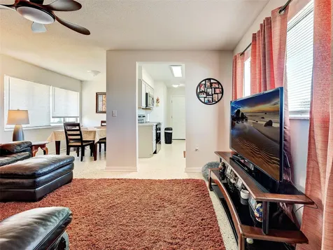 6394 Freemont Street North Port FL 34287