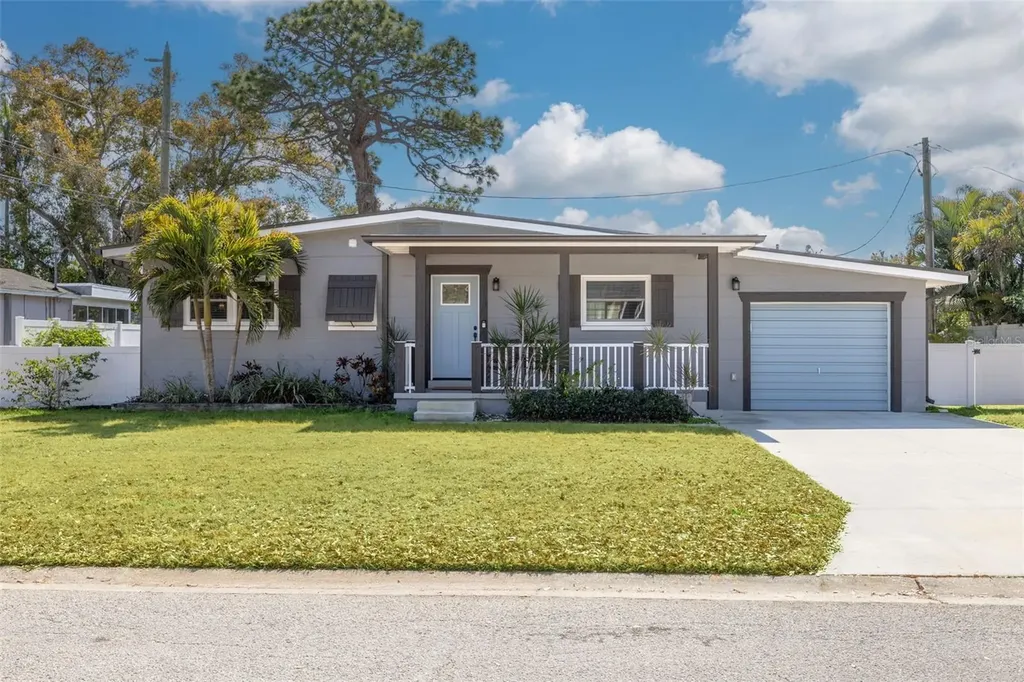 6012 Tangerine Avenue S Gulfport FL 33707