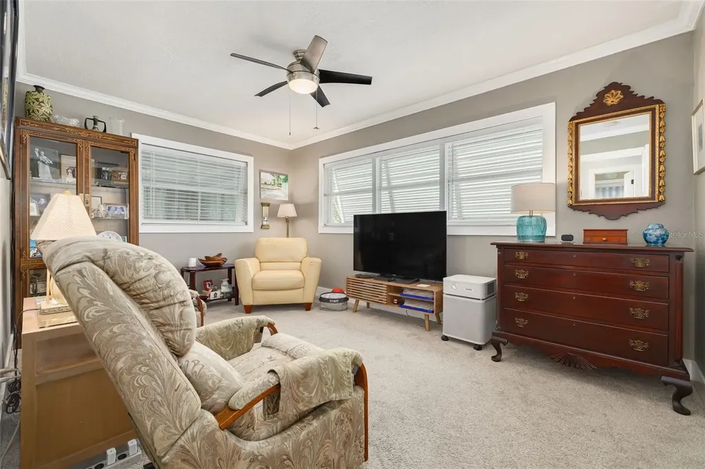 6012 Tangerine Avenue S Gulfport FL 33707