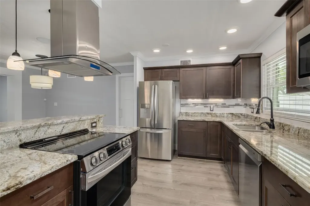6012 Tangerine Avenue S Gulfport FL 33707