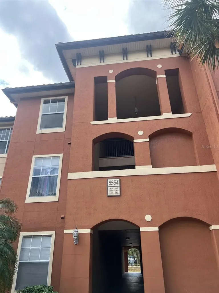5554 Metrowest Boulevard Orlando FL 32811