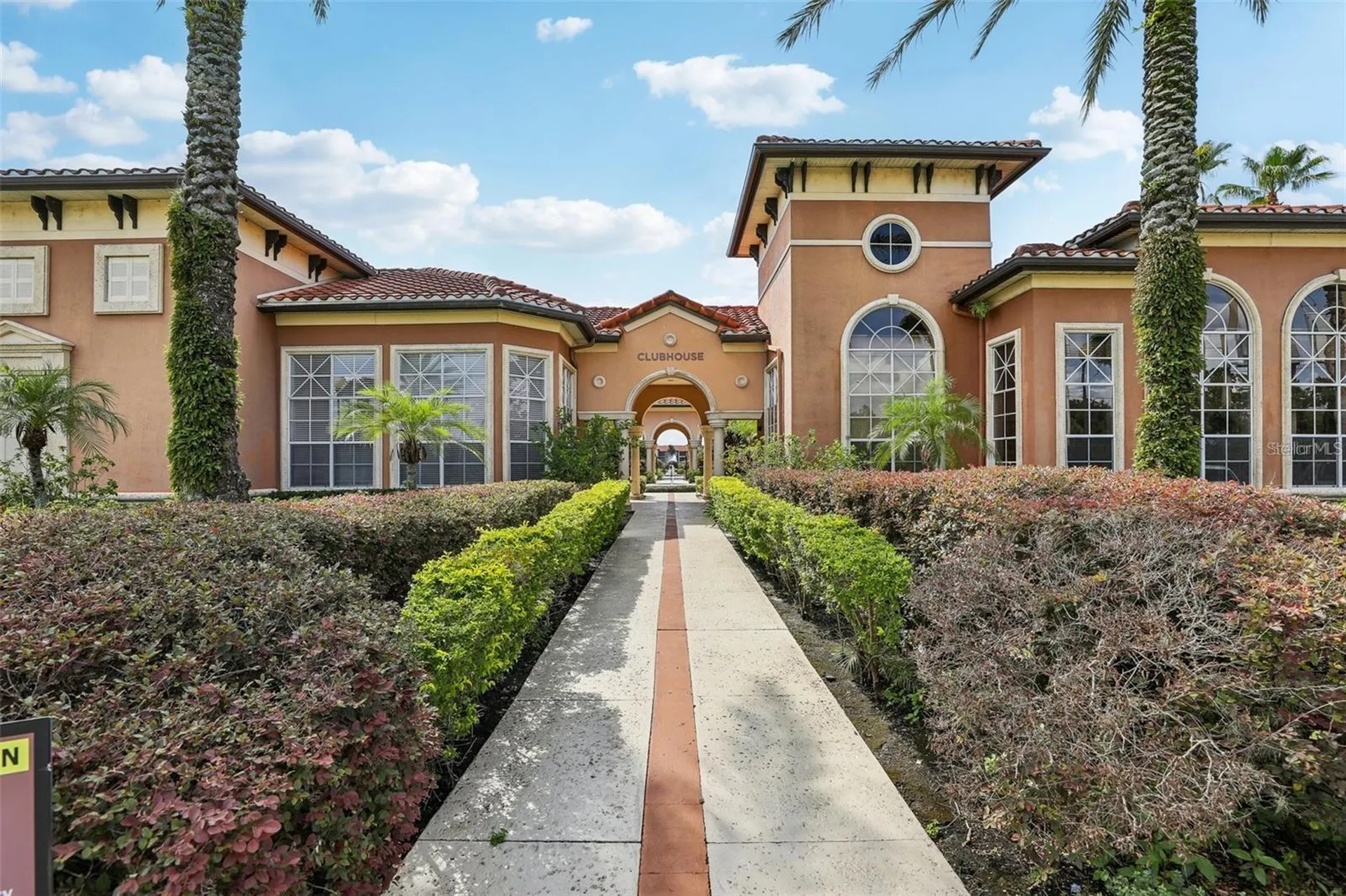 5554 Metrowest Boulevard Orlando FL 32811