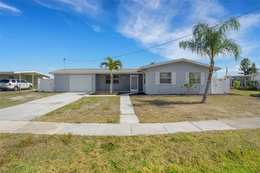 6384 Malaluka Road North Port FL 34287