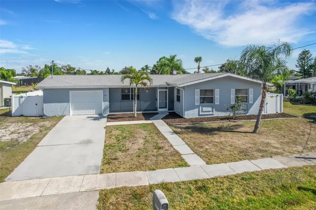 6384 Malaluka Road North Port FL 34287
