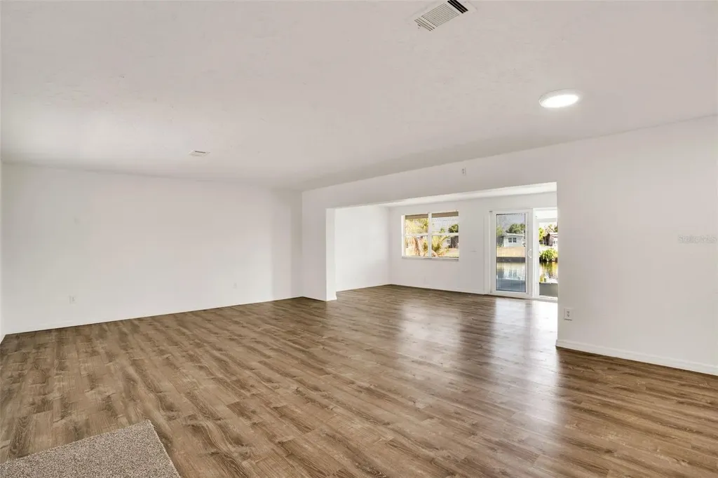 6384 Malaluka Road North Port FL 34287